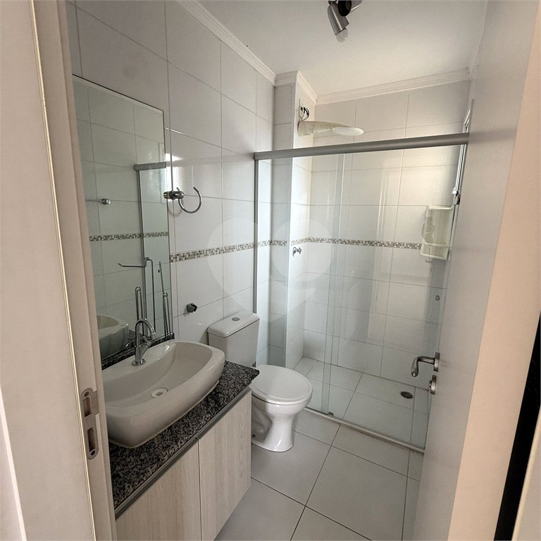 Apartamento à venda com 3 quartos, sendo 1 suíte,  em Jardim Nova Era, Salto, SP