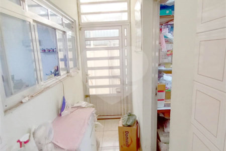 Sobrado à venda com 6 quartos, sendo 1 suíte,  em Vila Independência, São Paulo, SP