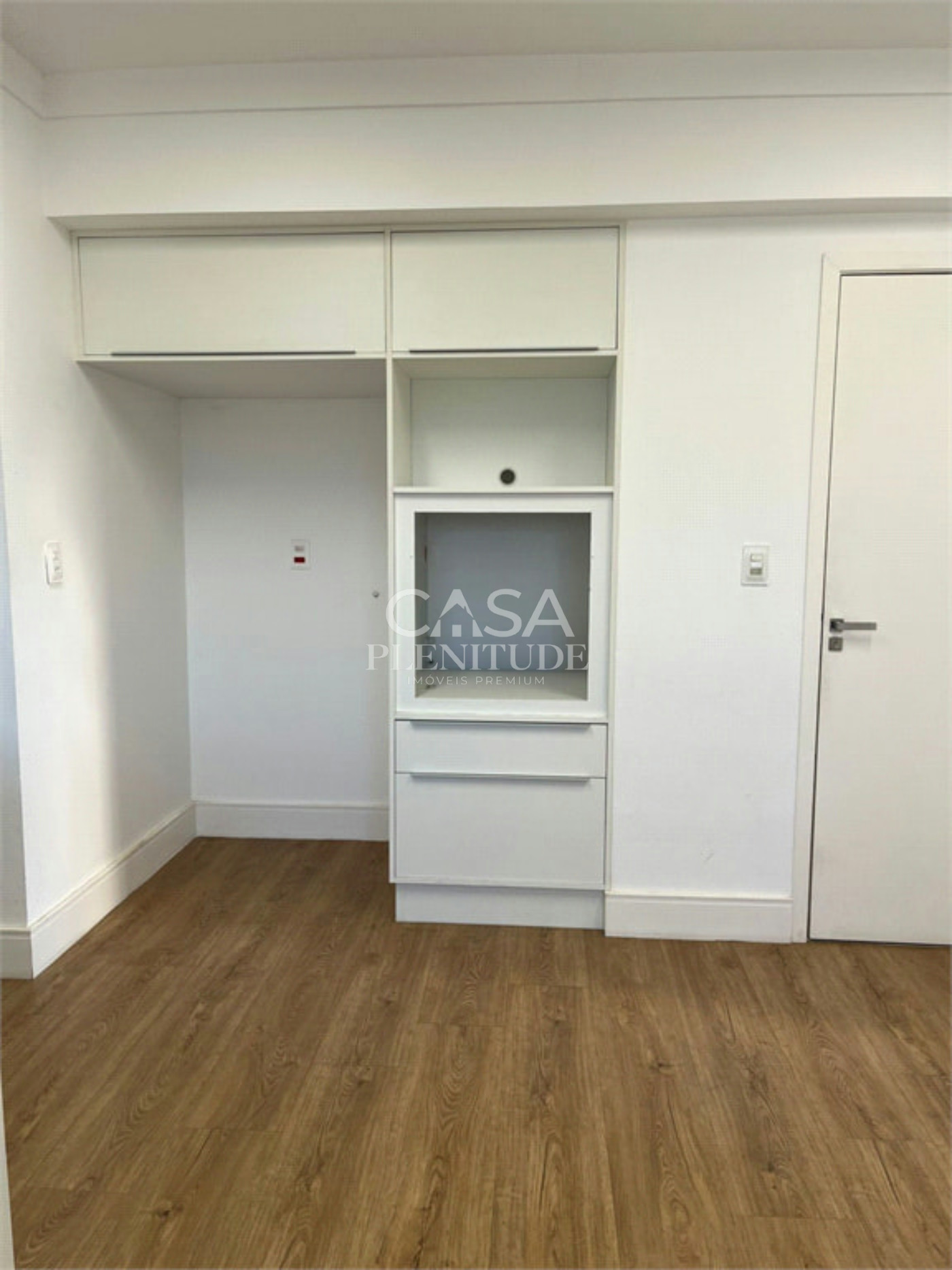 Apartamento à venda com 3 suítes em Parque Campolim, Sorocaba, SP