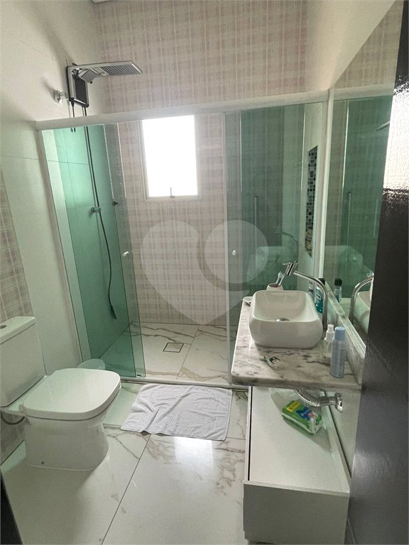 Casa à venda com 3 quartos, sendo 1 suíte, no condomínio Real Park Tietê, Mogi das Cruzes - SP