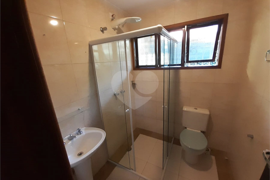Casa Térrea à venda com 4 quartos, sendo 2 suítes, em Serra da Cantareira, Mairiporã, SP