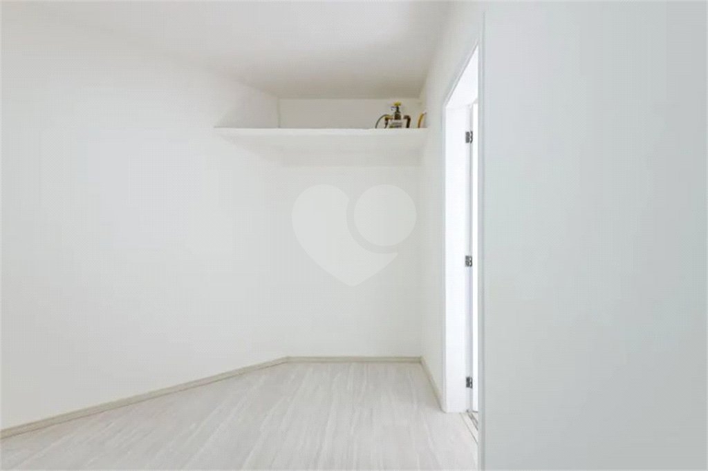 Apartamento à venda com 3 suítes em Real Parque, São Paulo, SP