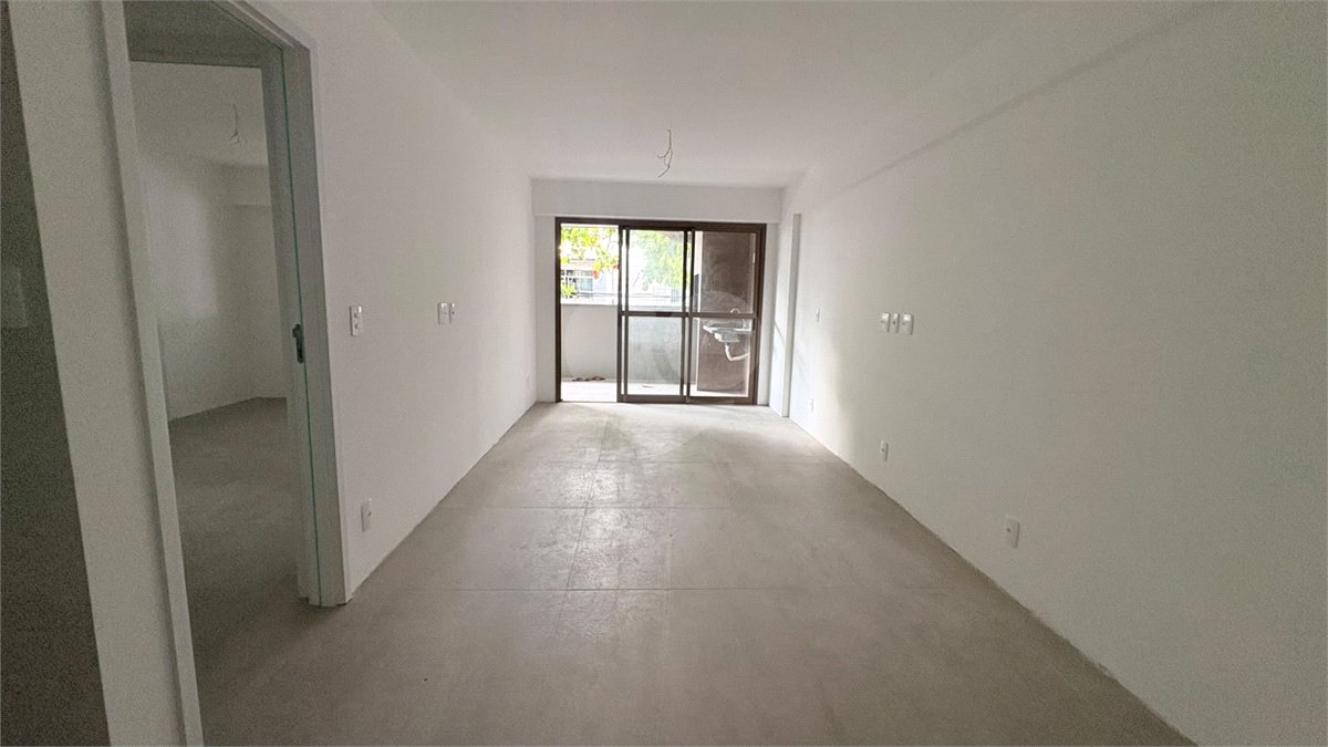 Apartamento à venda com 2 suítes em Vila Isabel, Rio de Janeiro, RJ