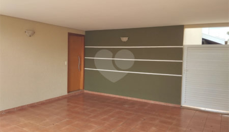 Casa à venda com 3 quartos, sendo 1 suíte,  no condomínio Vila Aracoara, Araraquara - SP