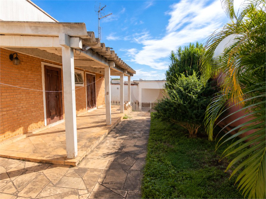 Casa Térrea para alugar com 4 quartos, sendo 1 suíte,  em Jardim América, Sorocaba, SP