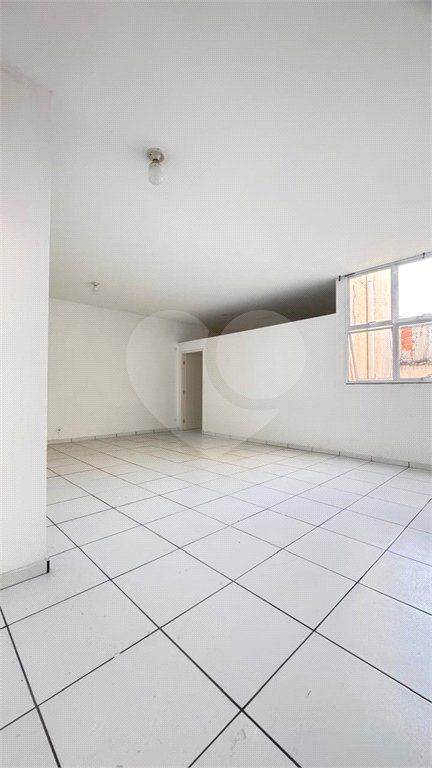 Prédio para alugar no Centro, Poá, SP