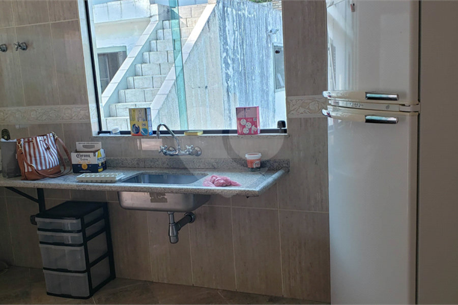 Casa à venda com 5 quartos, sendo 2 suítes, no condomínio Alpes da Cantareira, Mairiporã - SP