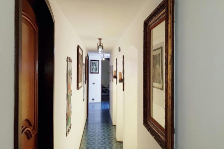 COMERCIAL AO LADO DE CONGONHAS - OPORTUNIDADE
