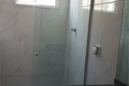 Sobrado à venda com 3 quartos, sendo 1 suíte, em Jardim Ester, São Paulo, SP