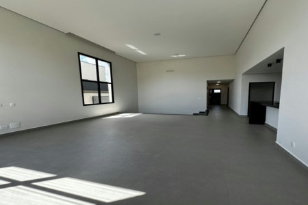 Casa à venda com 3 quartos, sendo 1 suíte, no condomínio Gran Ville São Venâncio, Itupeva - SP