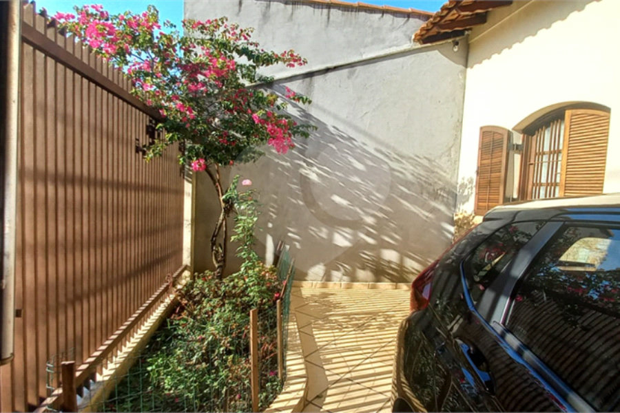Casa à venda com 3 quartos, sendo 1 suíte, em Vila Guilherme, São Paulo, SP
