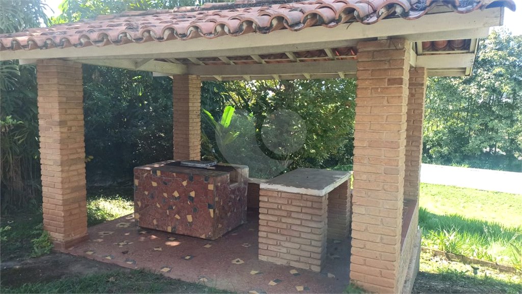 Casa à venda com 4 quartos, sendo 1 suíte, em Vila Santista, Atibaia, SP