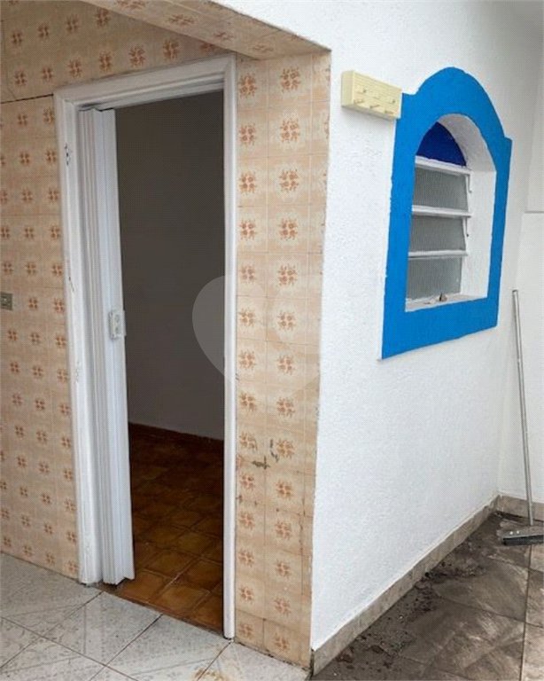 Sobrado à venda com 3 quartos, sendo 1 suíte, em Tremembé, São Paulo, SP