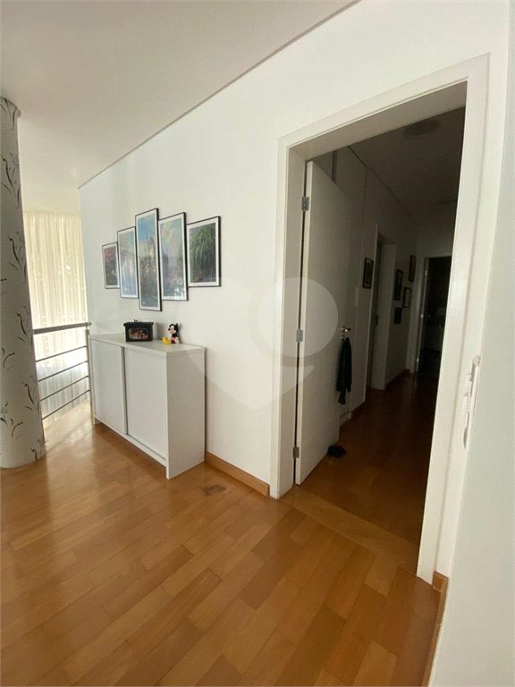 Casa à venda com 3 suítes no condomínio Parque Itatiaia, Mairiporã - SP