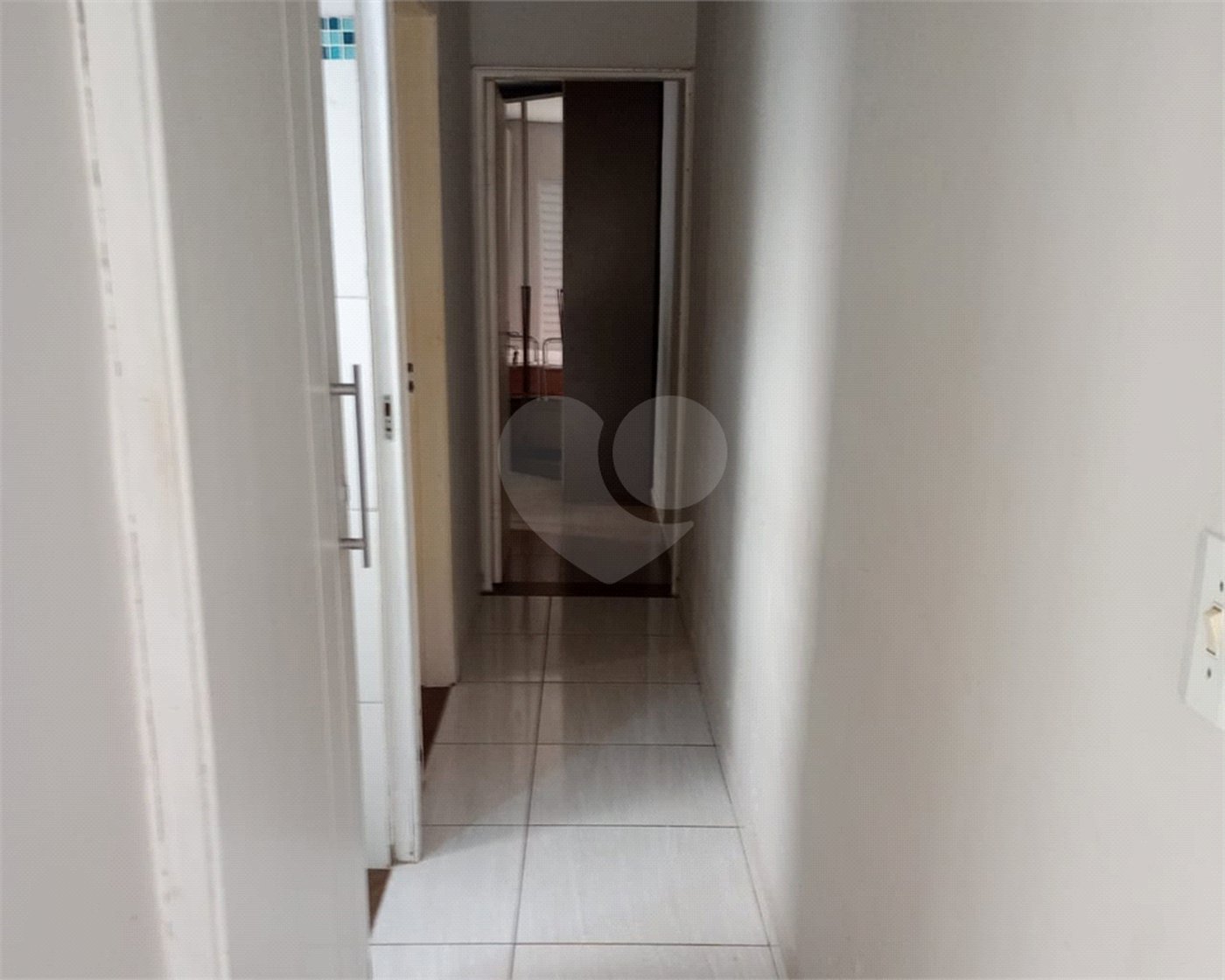 Casa à venda com 2 quartos no condomínio Silvino Manoel dos Santos, Itapetininga - SP