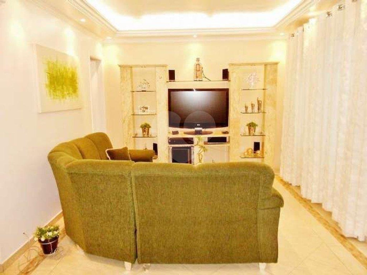 Casa à venda com 3 quartos, sendo 1 suíte, no condomínio Villaggio Di Firenze, São Paulo - SP
