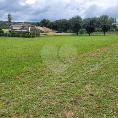 Loteamento Residencial no Condomínio Vila Pinhal do Broa.