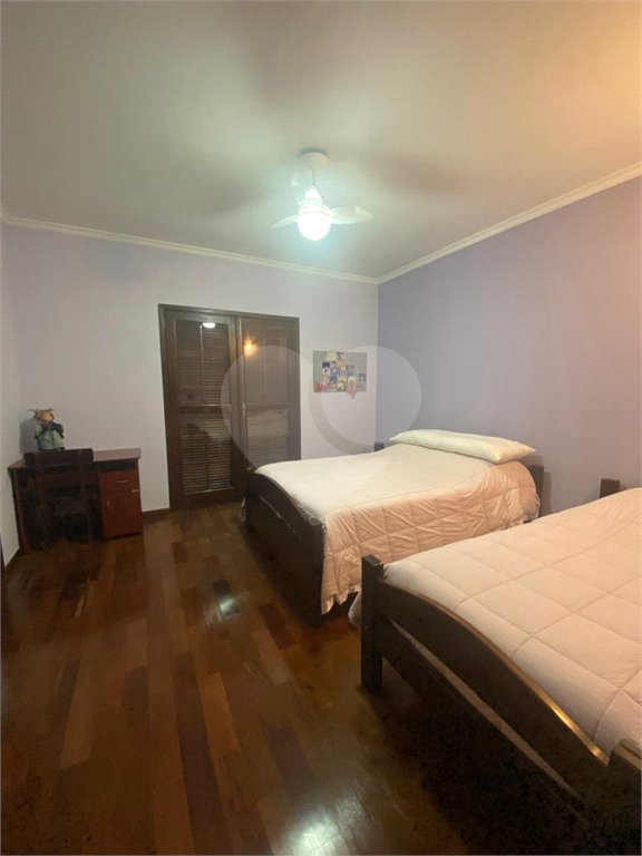 Casa à venda com 4 suítes no condomínio Vale da Santa Fé, Vinhedo - SP
