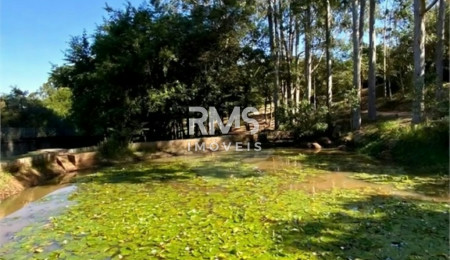 Casa à venda com 2 quartos, sendo 1 suíte,  em Condomínio Monte Belo, Salto, SP