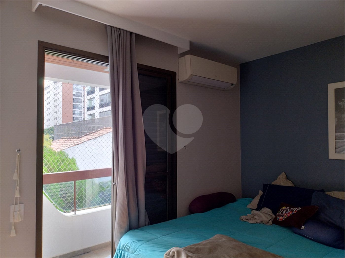 Apartamento à venda com 4 quartos, sendo 1 suíte,  em Brooklin Paulista, São Paulo, SP