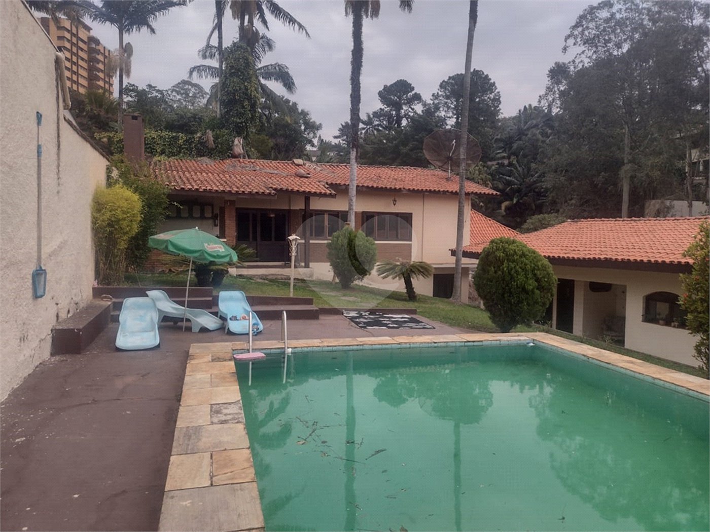 Casa à venda ou para alugar com 3 suítes em Tremembé, São Paulo, SP