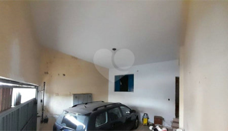 Sobrado à venda com 4 quartos em Vila Firmiano Pinto, São Paulo, SP