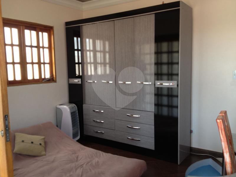 Sobrado à venda com 3 quartos, sendo 1 suíte, em Vila Nova Cachoeirinha, São Paulo, SP