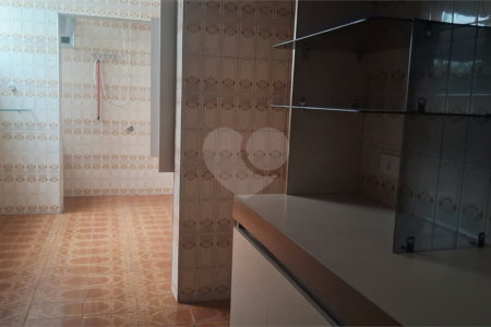 Apartamento à venda com 3 quartos, sendo 1 suíte,  em Cambuci, São Paulo, SP