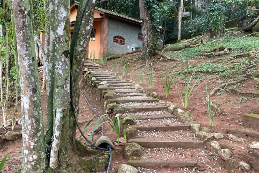Casa à venda com 3 quartos, sendo 1 suíte, no condomínio Associação Reserva das Hortênsias, Mairiporã - SP