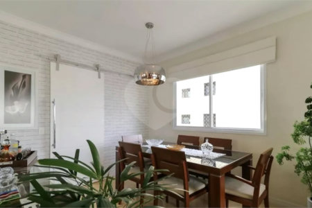 Apartamento à venda com 3 suítes em Vila Ipojuca, São Paulo, SP