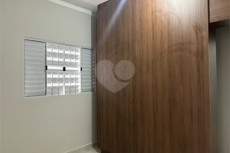 Casa à venda com 2 quartos, sendo 1 suíte, em Vila Santana, Itapetininga, SP