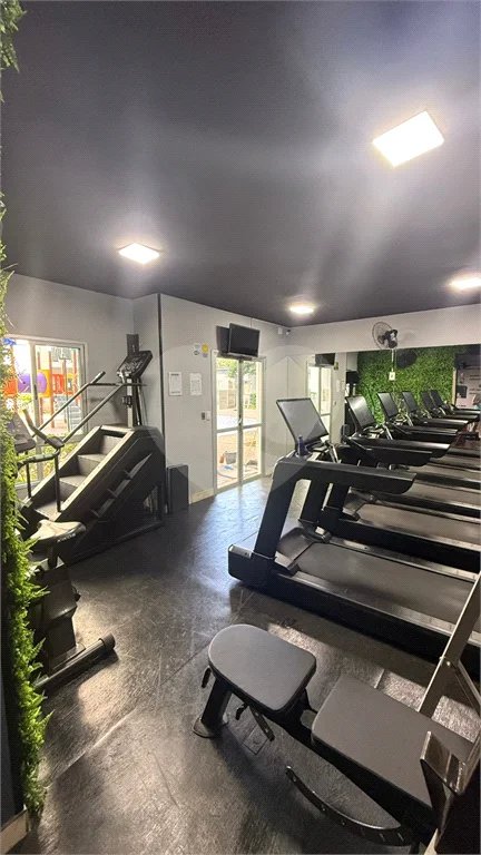 Apartamento com 48m², 2 dormitórios, 1 vaga de garagem, à venda em Itaquera.
