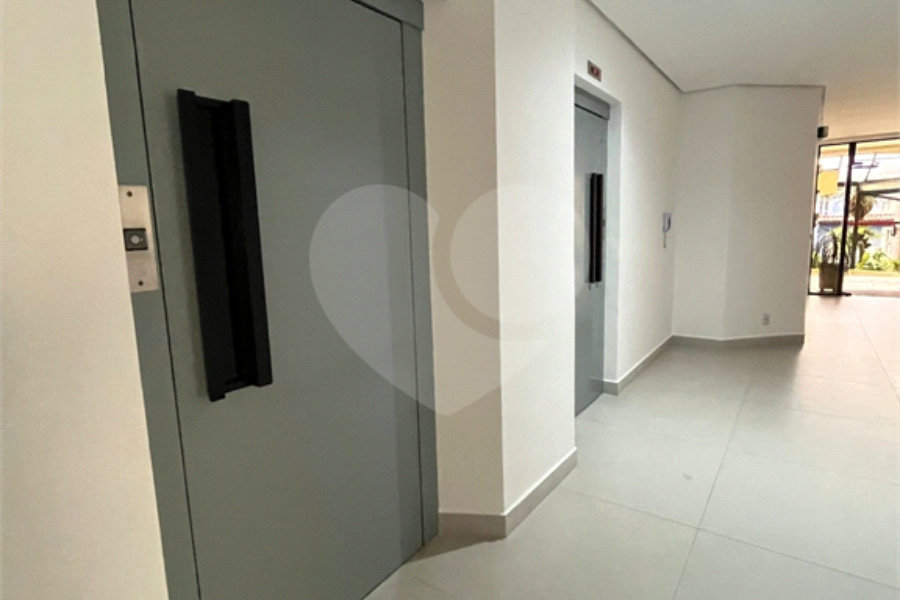 Apartamento à venda com 3 quartos, sendo 1 suíte, em Santana, São Paulo, SP