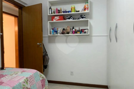 Apartamento à venda com 2 quartos, sendo 1 suíte, em Recreio dos Bandeirantes, Rio de Janeiro, RJ