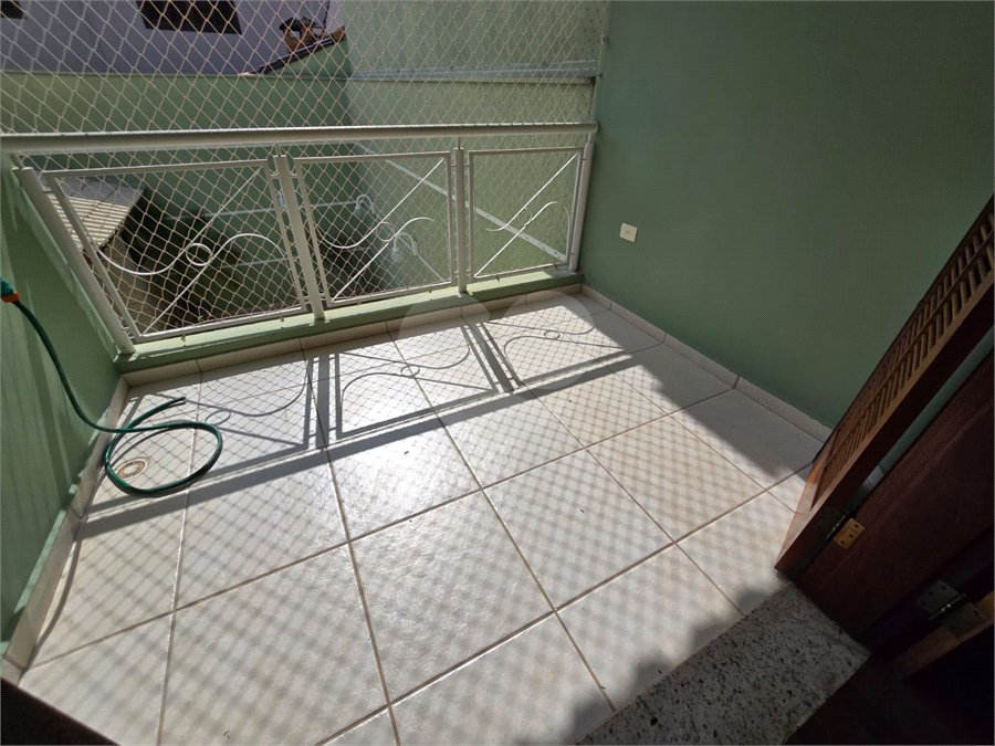 Casa para alugar com 4 quartos, sendo 3 suítes,  no condomínio Village Saint Claire, Sorocaba - SP