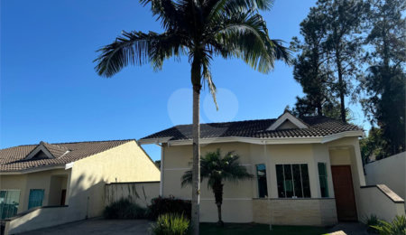 Casa à venda com 3 quartos, sendo 1 suíte, em Jardim Santa Bárbara, Atibaia, SP