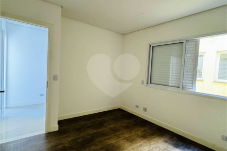 Apartamento à venda com 3 quartos, sendo 1 suíte, em Baeta Neves, São Bernardo do Campo, SP