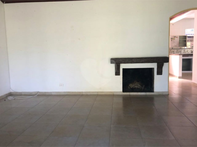 Casa à venda com 5 quartos, sendo 3 suítes,  em Serra da Cantareira, Mairiporã, SP