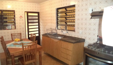 Sobrado à venda com 3 quartos, sendo 1 suíte,  em Horto, São Paulo, SP