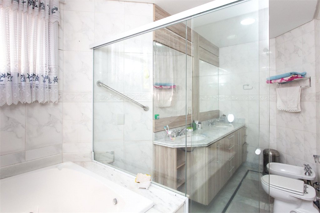Apartamento à venda com 4 suítes em Vila Ester (zona Norte), São Paulo, SP