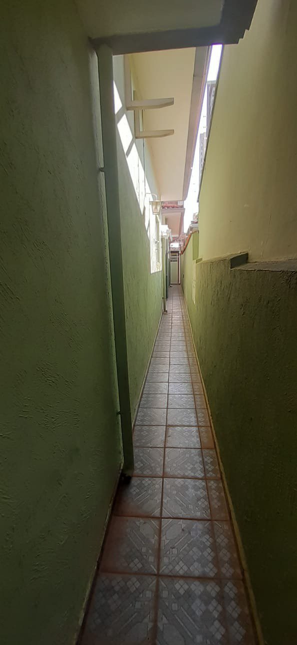 Casa à venda com 3 quartos em Taquaral, Campinas, SP