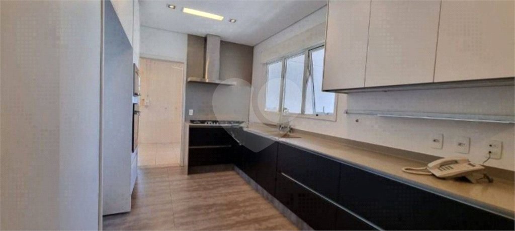 Apartamento à venda com 3 suítes em Vila Mariana, São Paulo, SP