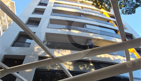 Apartamento à venda com 2 quartos em Vila Nova Conceição, São Paulo, SP