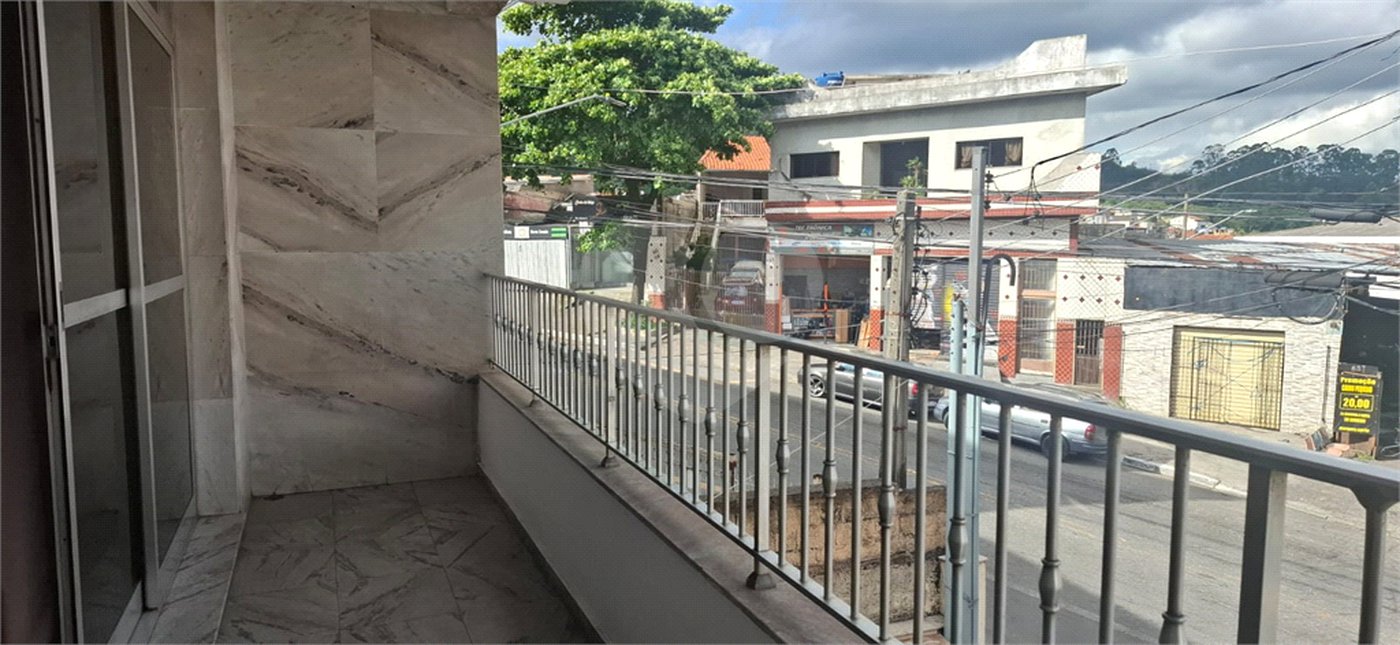 Casa à venda com 4 quartos, sendo 3 suítes, no Brasilândia, São Paulo, SP