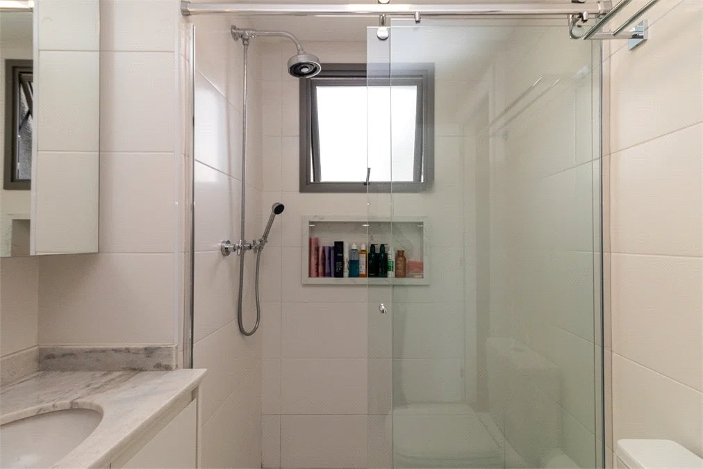 Apartamento à venda com 2 suítes em Santo Amaro, São Paulo, SP
