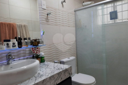 Sobrado à venda com 3 quartos, sendo 1 suíte, em Brooklin, São Paulo, SP