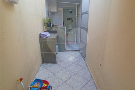 Sobrado à venda com 3 quartos, sendo 1 suíte, em Cidade Continental, São Paulo, SP