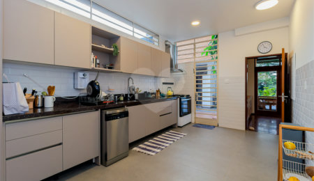 Casa Térrea à venda com 3 quartos, sendo 1 suíte, em Alto da Boa Vista, São Paulo, SP