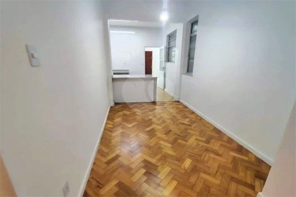 Apartamento à venda com 3 quartos, sendo 1 suíte,  em Copacabana, Rio de Janeiro, RJ