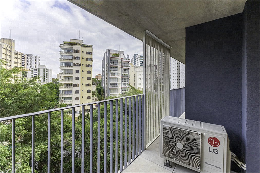 Apartamento à venda ou para alugar com 1 suíte em Jardim das Bandeiras, São Paulo, SP